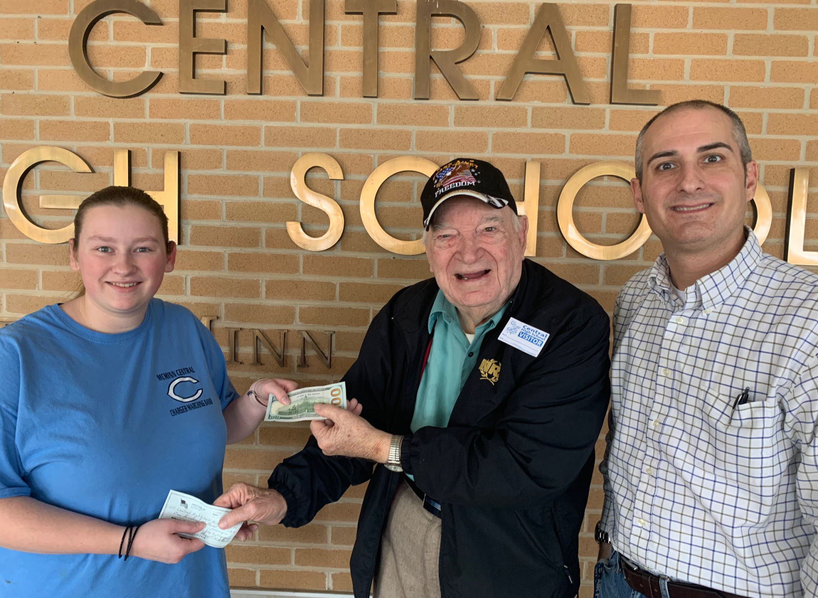AmVets donate to McMinn Central